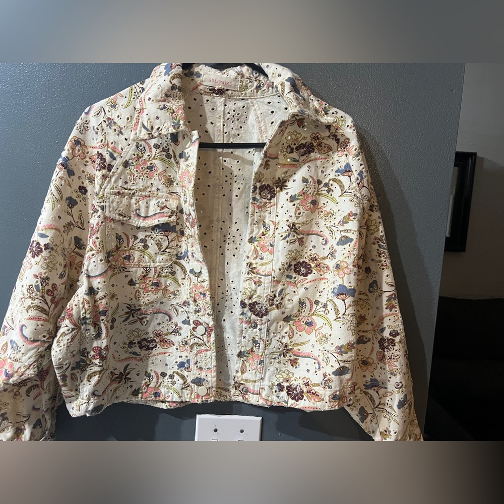 Solitaire by Anthropologie floral eyelet snap-button trucker jacket